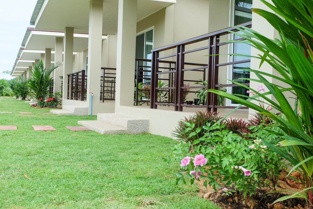 The Oasis Khaolak Resort - Sha Plus Khao Lak Exterior photo